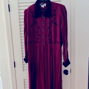 Jessica Howard Dress women’s petite 18 black and red checkered.